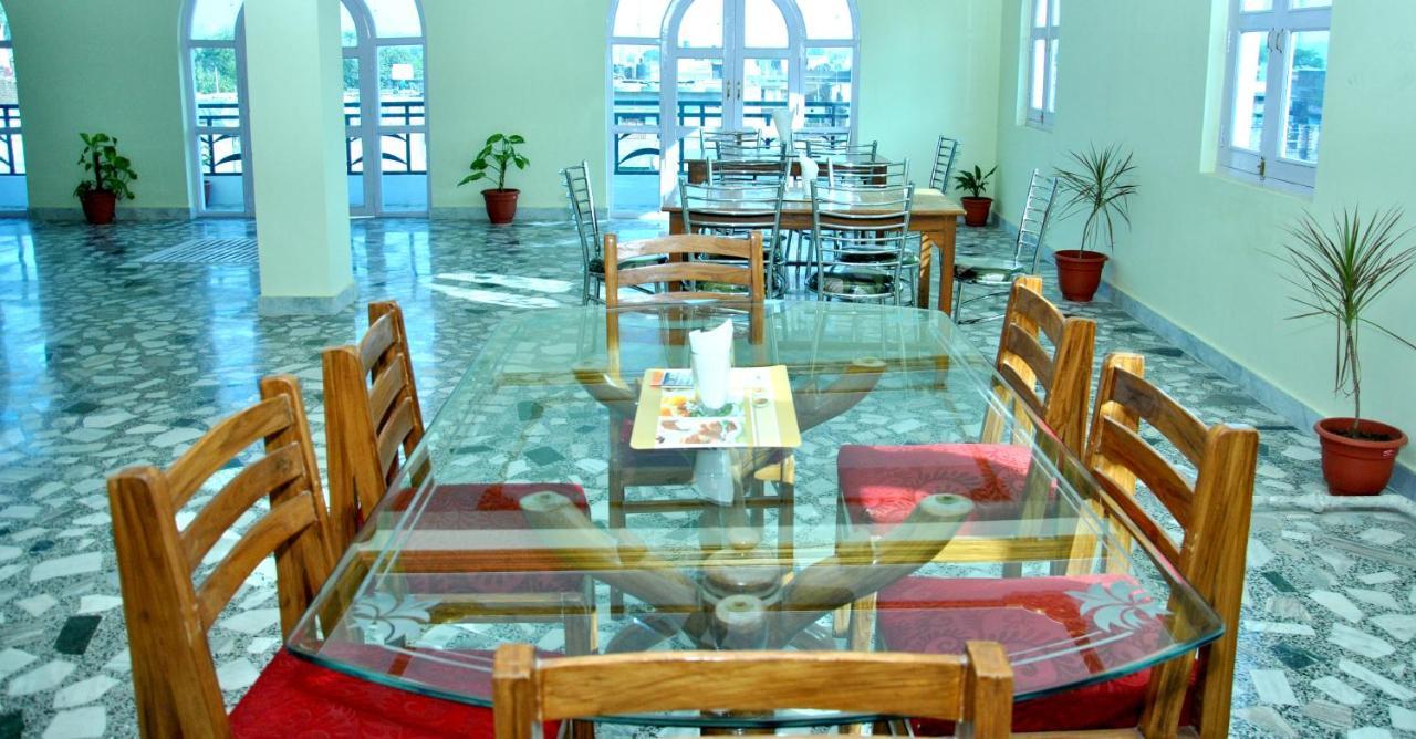 Paradise Luxury Home Stay Khajurāho Esterno foto