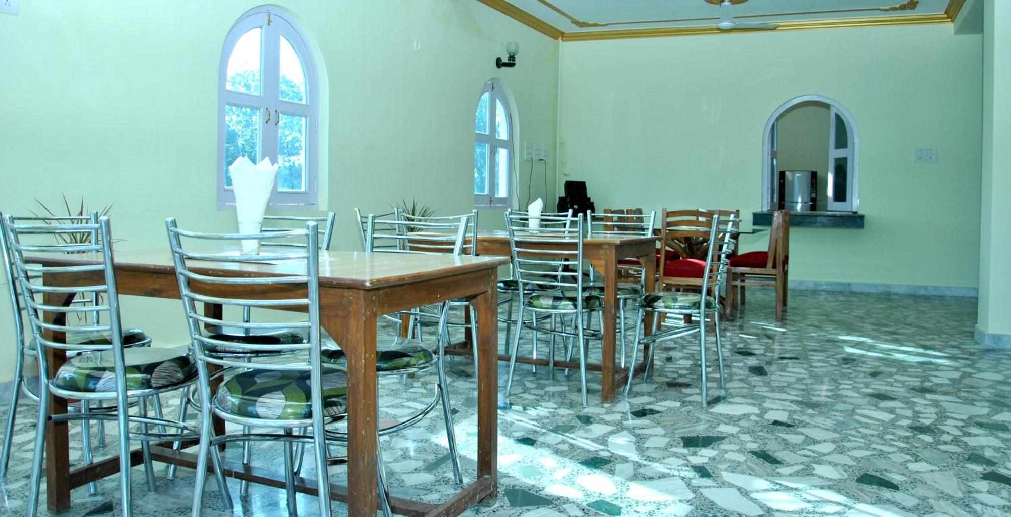 Paradise Luxury Home Stay Khajurāho Esterno foto
