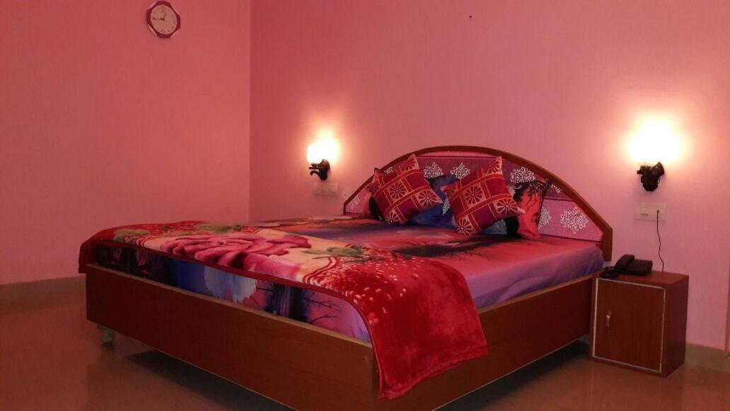 Paradise Luxury Home Stay Khajurāho Esterno foto