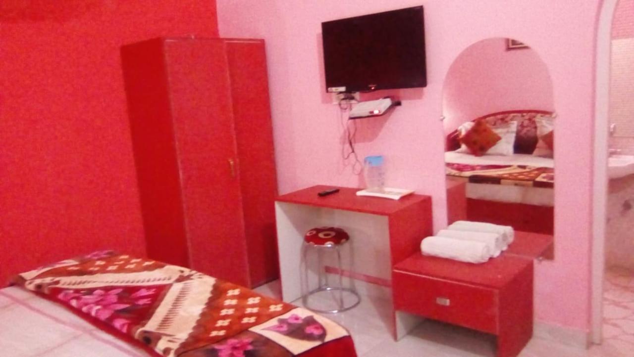 Paradise Luxury Home Stay Khajurāho Esterno foto